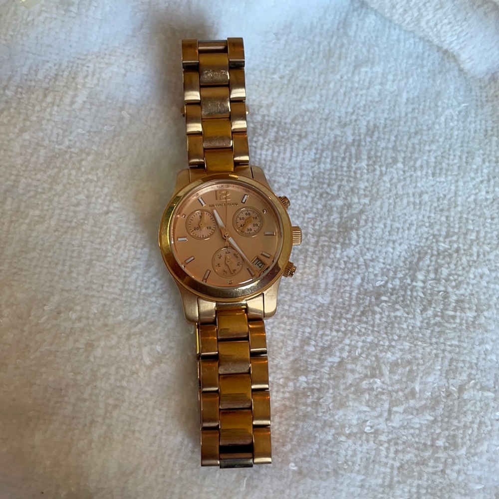 Michael Kors Rose Gold watch with pink face
